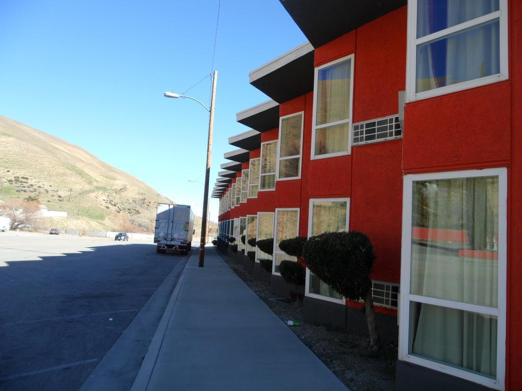 Econo Lodge Gorman Lebec Zewnętrze zdjęcie