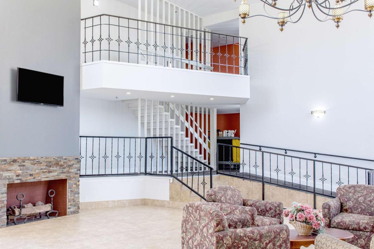 Econo Lodge Gorman Lebec Zewnętrze zdjęcie